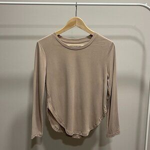 OAK & FORT Long Sleeve Shirt, Scooped Bottom - Size S - Beige